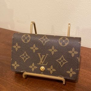 Louis Vuitton Monogram Porte Monnaie Billets Tresor Bifold Wallet